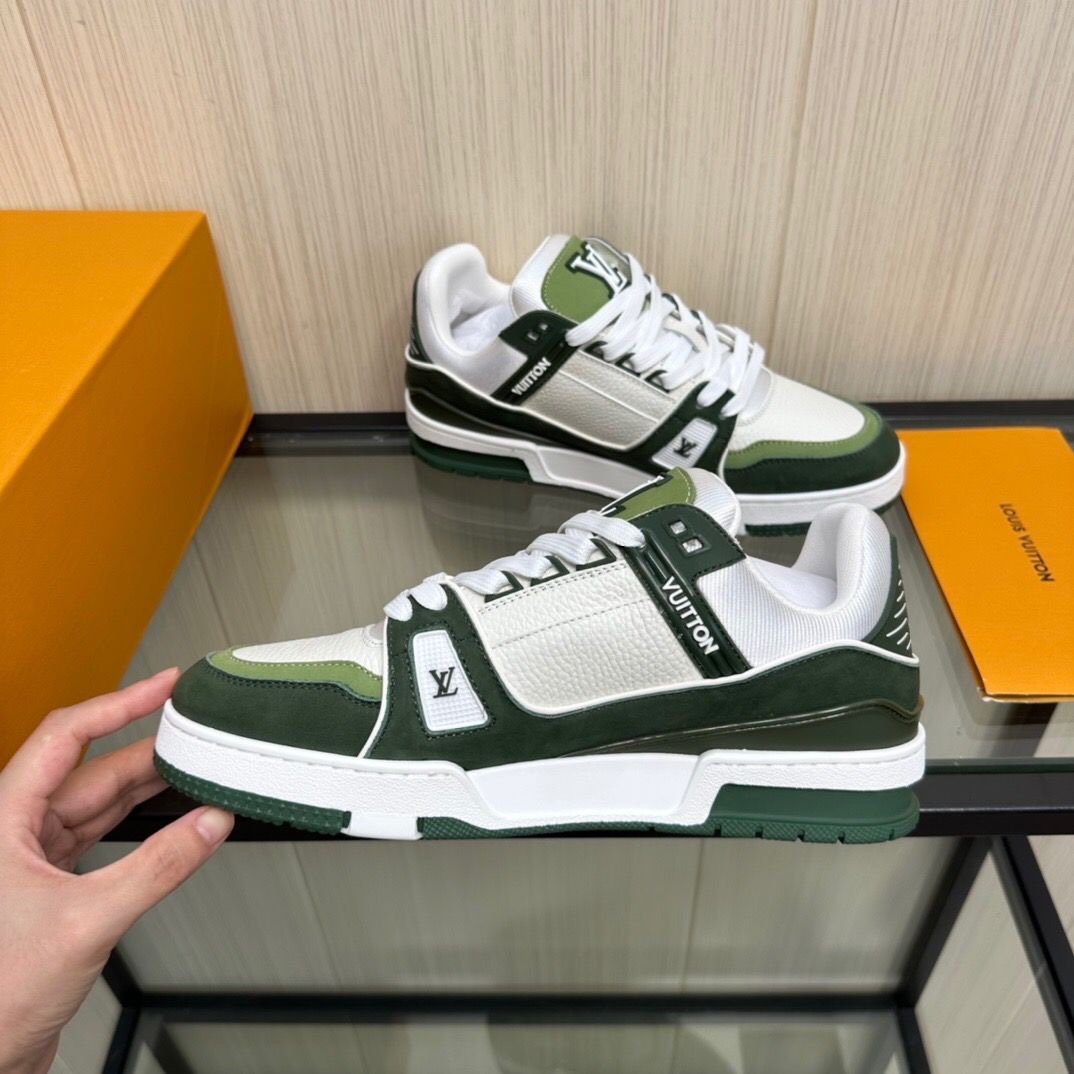 Louis Vuitton Trainer Green Suede