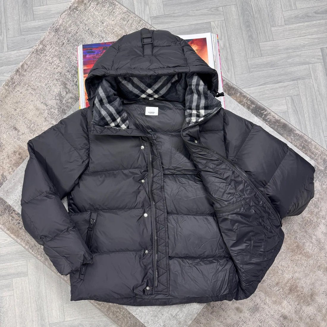 Burberry Halsby Puffer Down Jacket Black