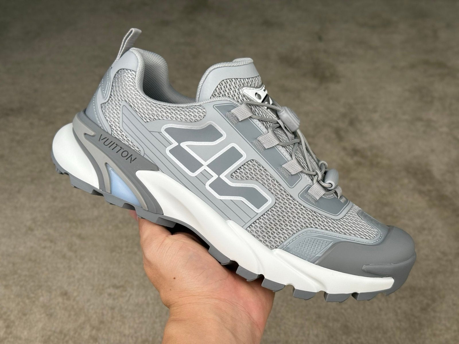 Louis Vuitton Runner Tatic 2.0 Grey