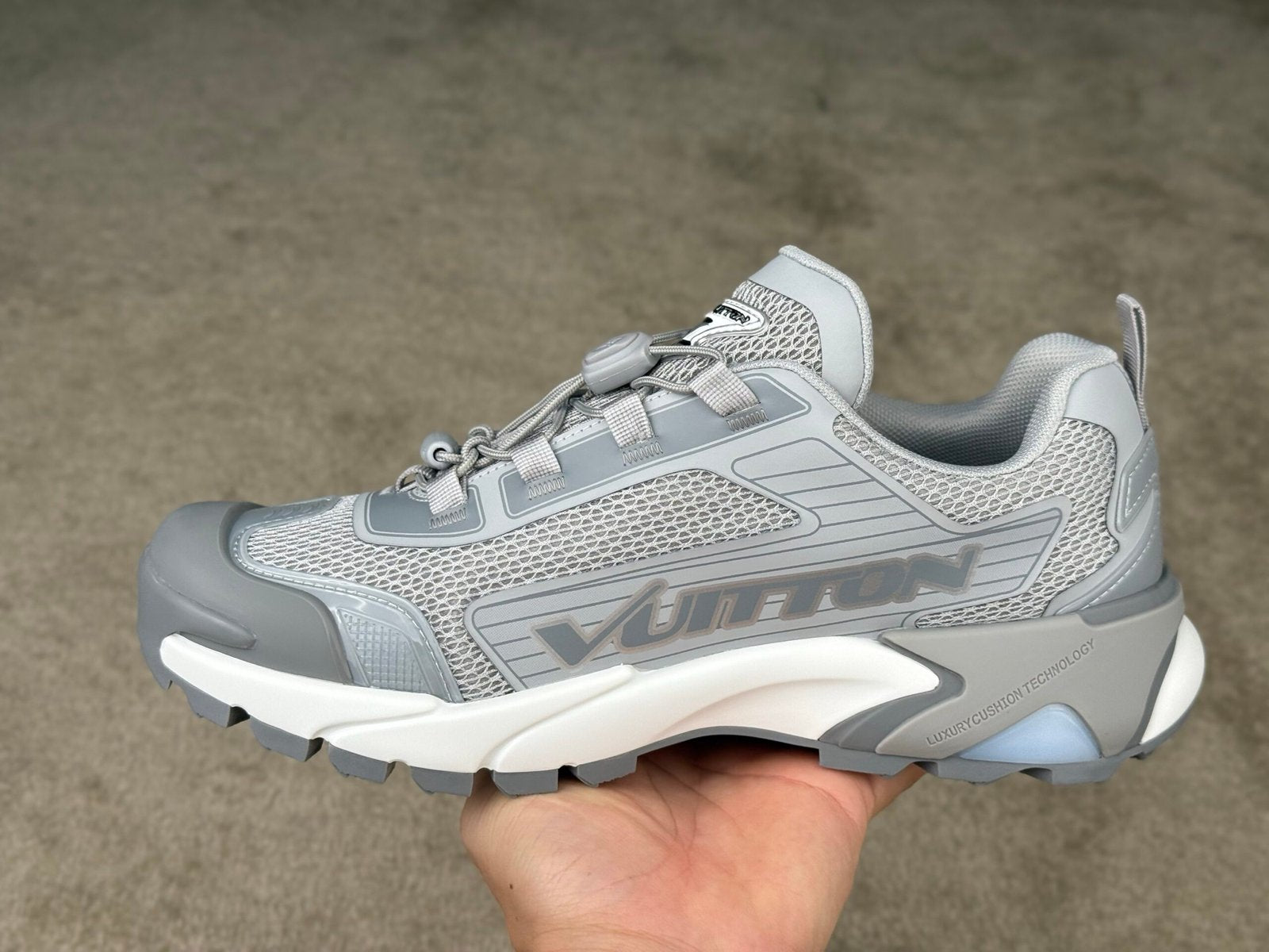 Louis Vuitton Runner Tatic 2.0 Grey