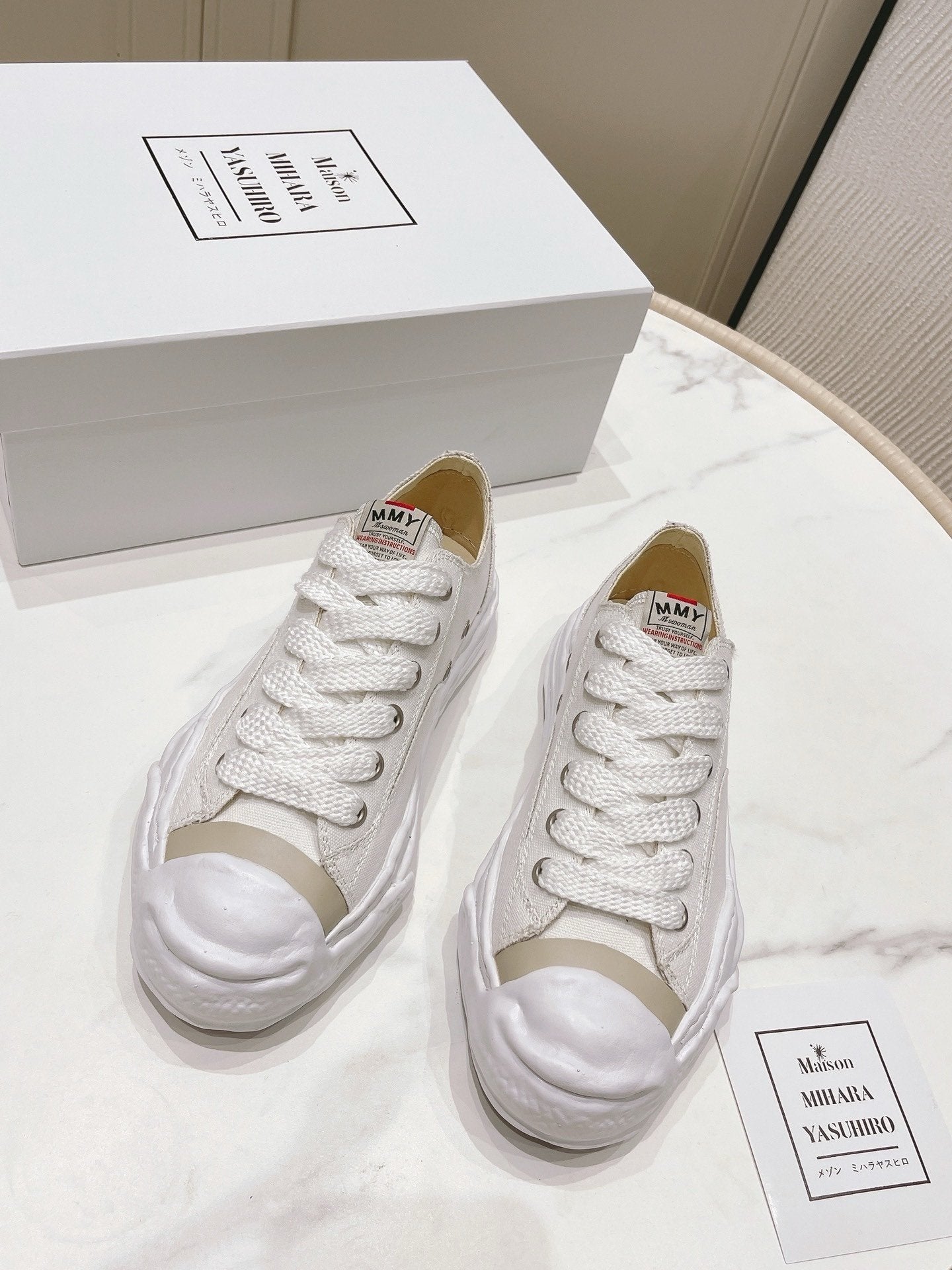Maison Mihara Yasuhiro Hank OG Sole Canvas Low White