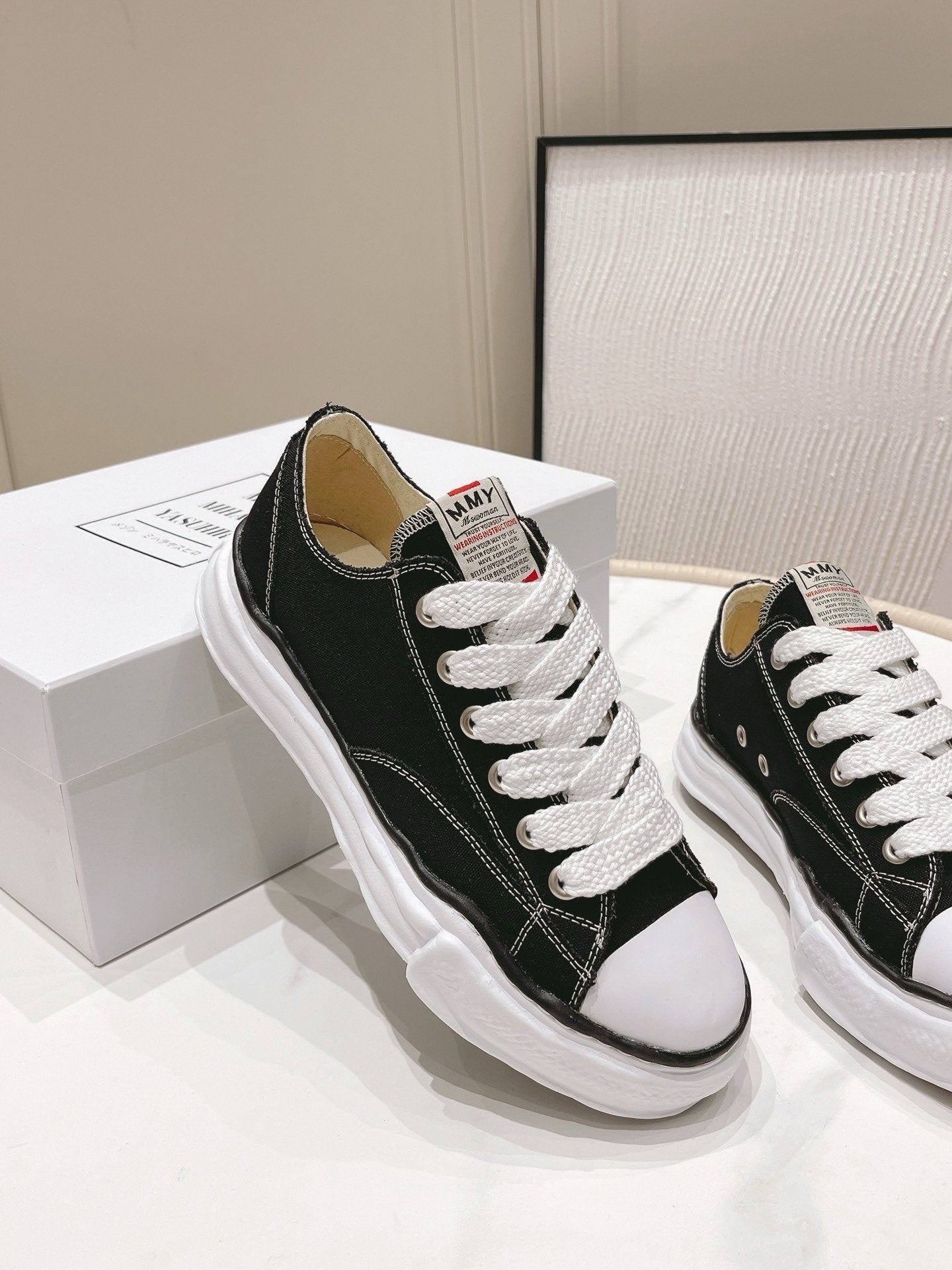Maison Mihara Yasuhiro Hank OG Sole Canvas Black