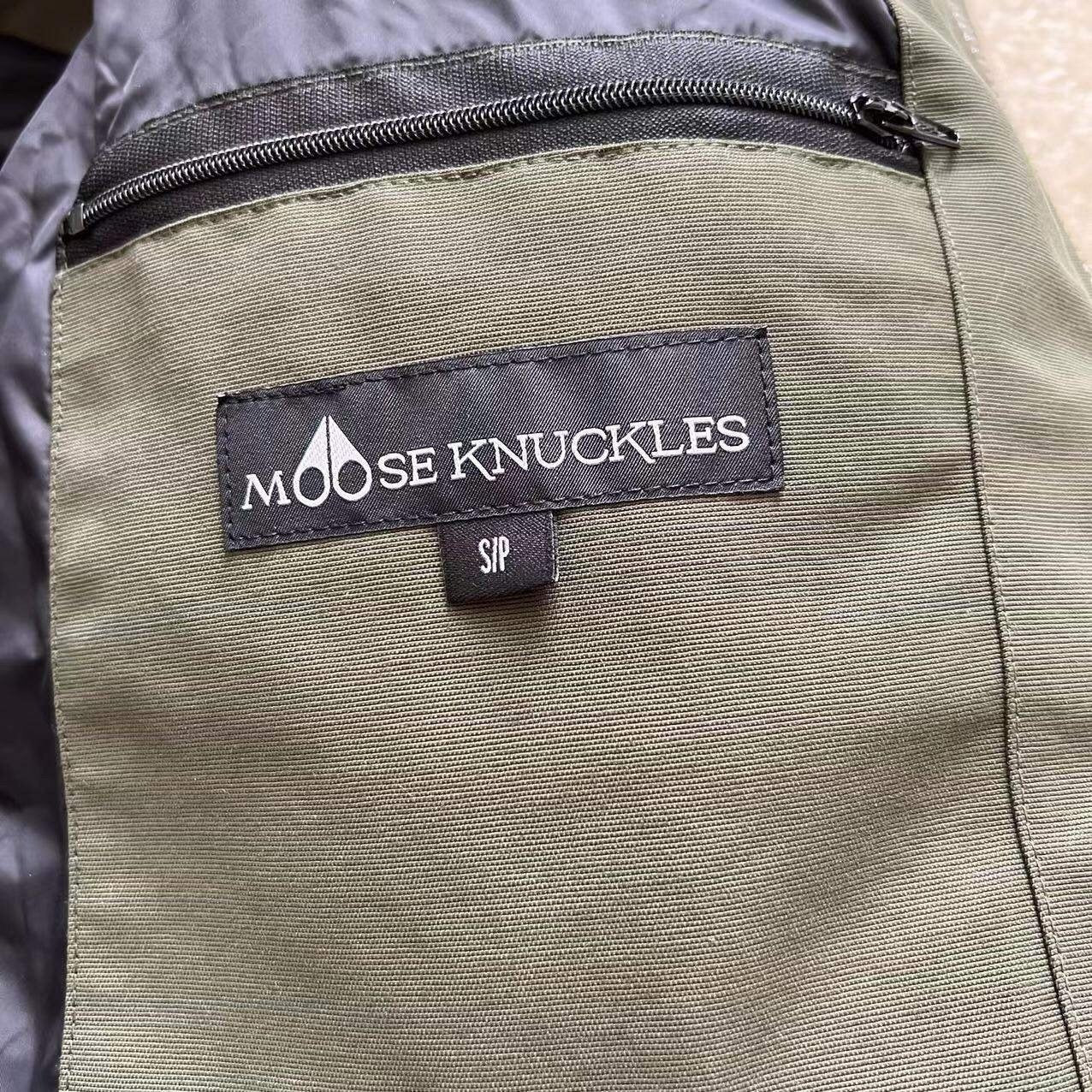 Moose Knuckles Down Jacket Army/Black