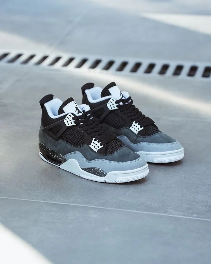 Nike Air Jordan 4 Retro Fear