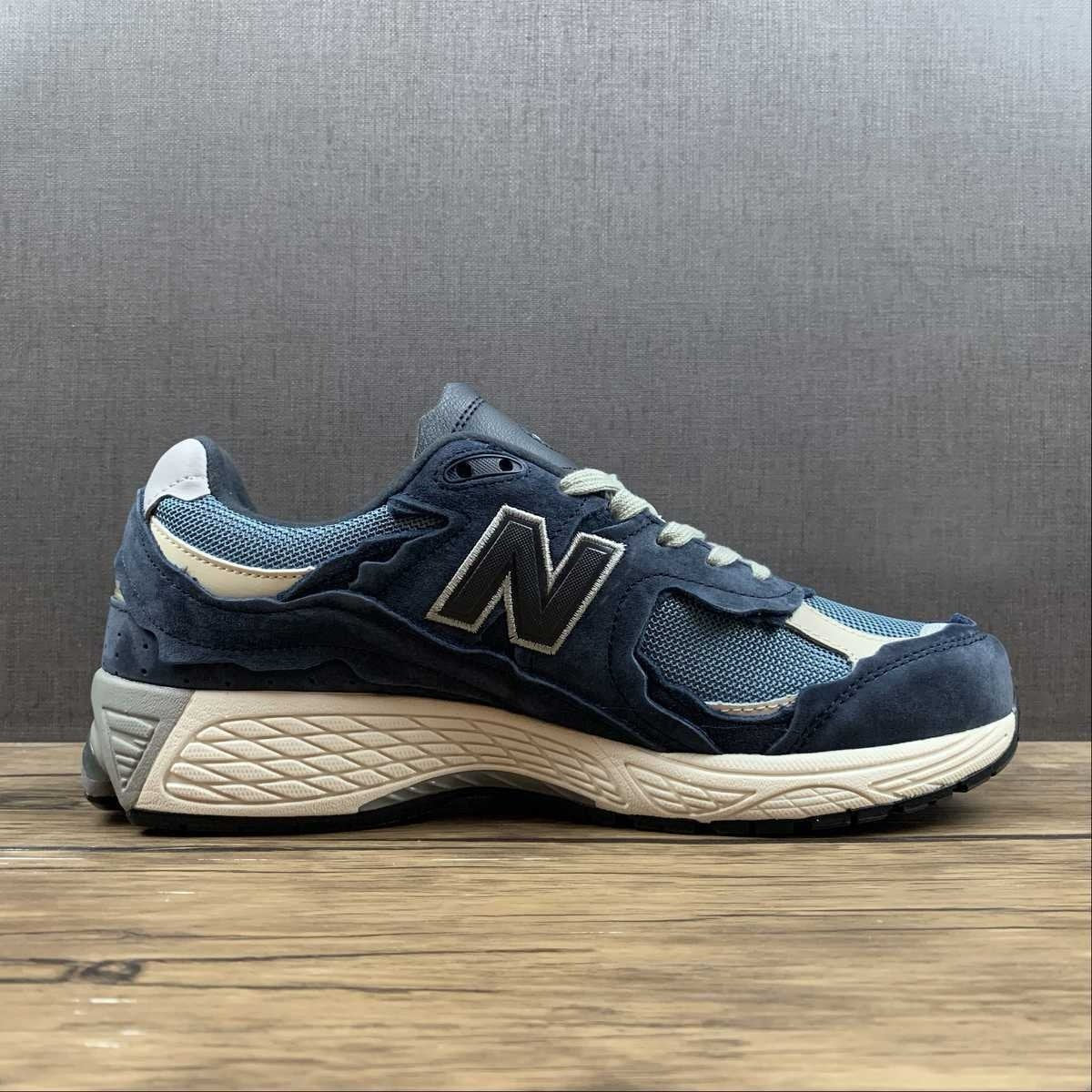 New Balance 2002R Protection Pack Dark Navy