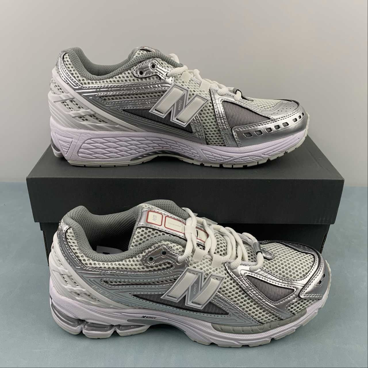 New Balance 1906R Silver Surfer
