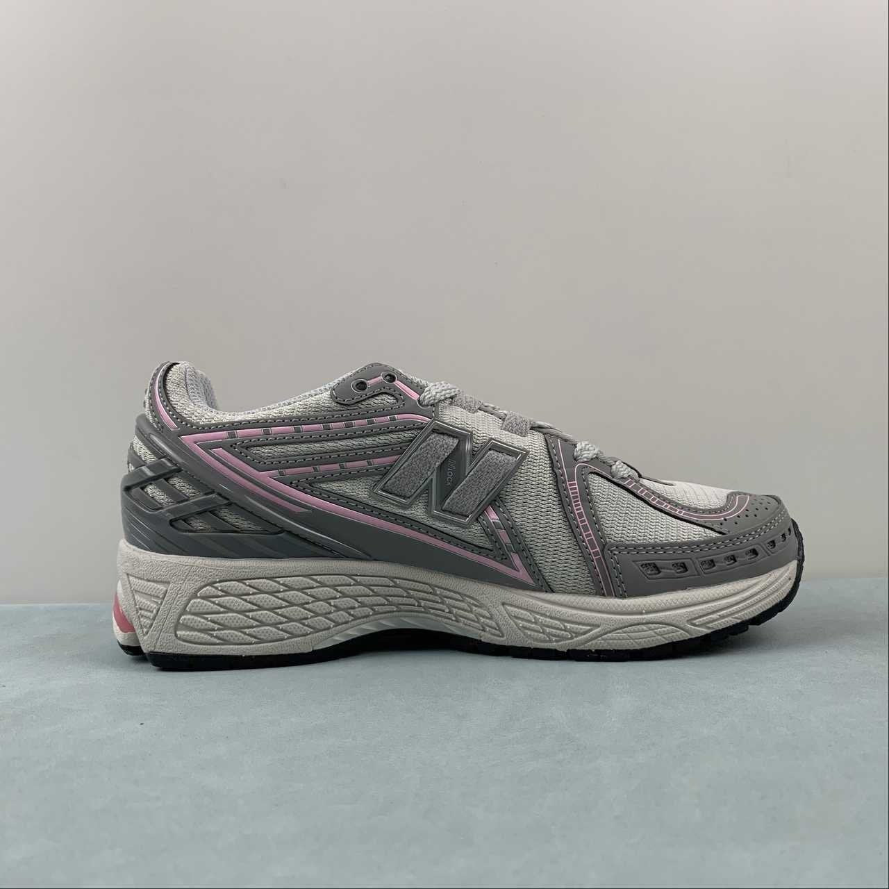New Balance 1906R Grey Lily Pink