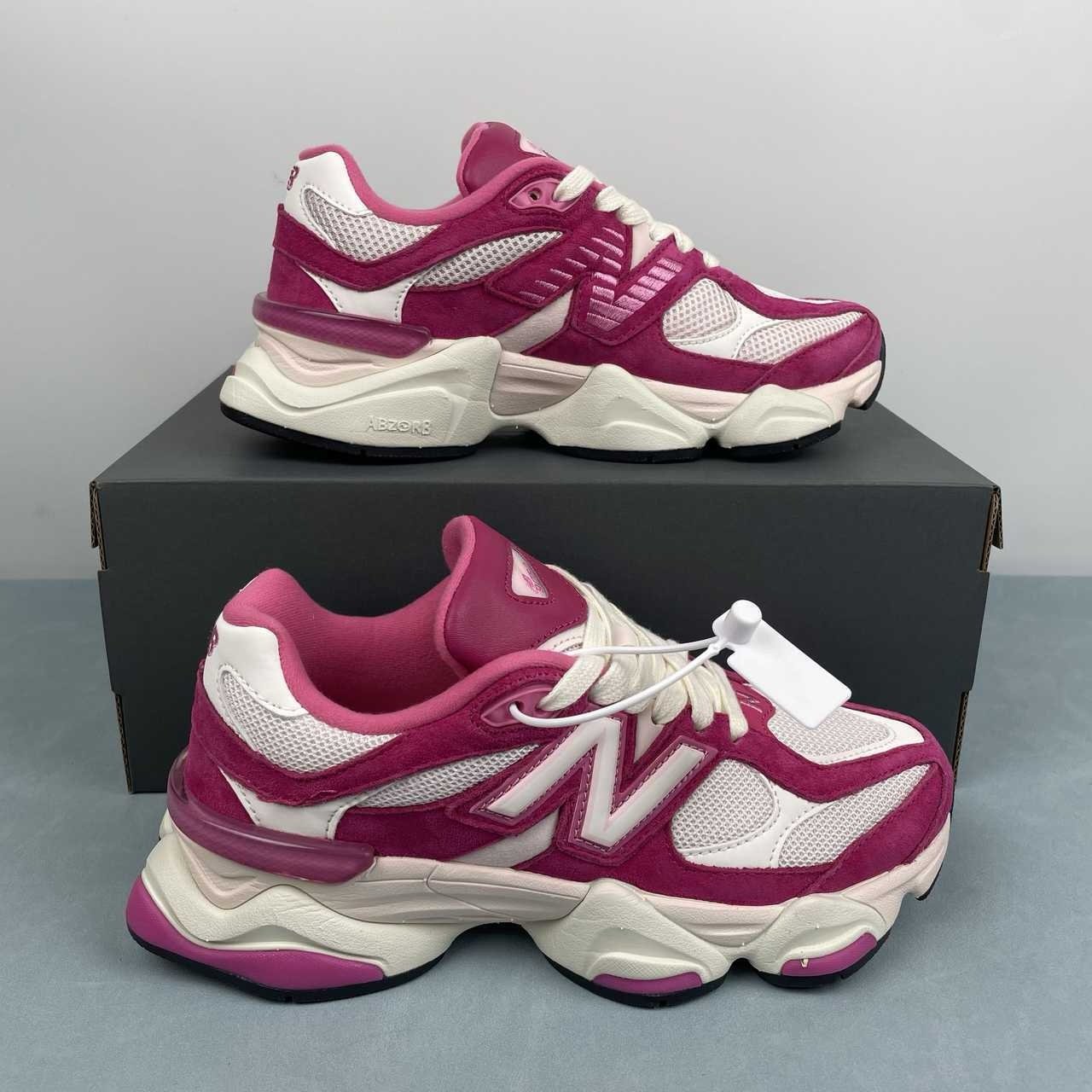 New Balance 9060 Fuchsia Pink