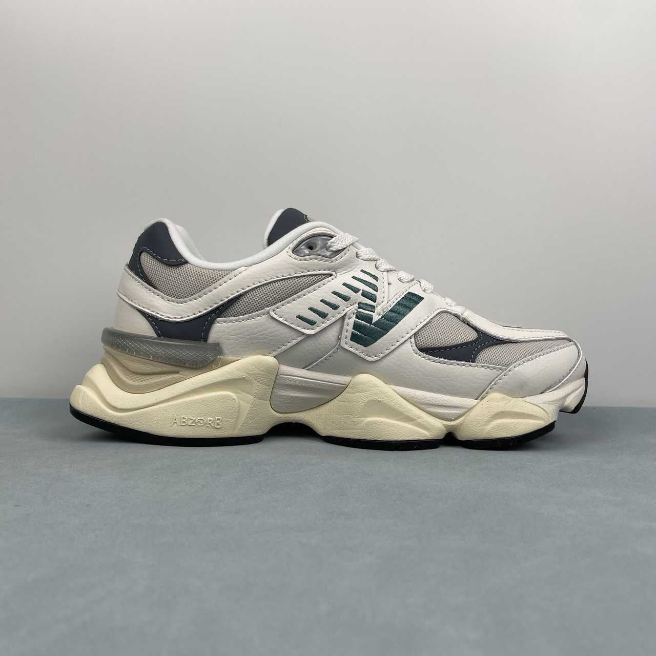 New Balance 9060 New Spruce
