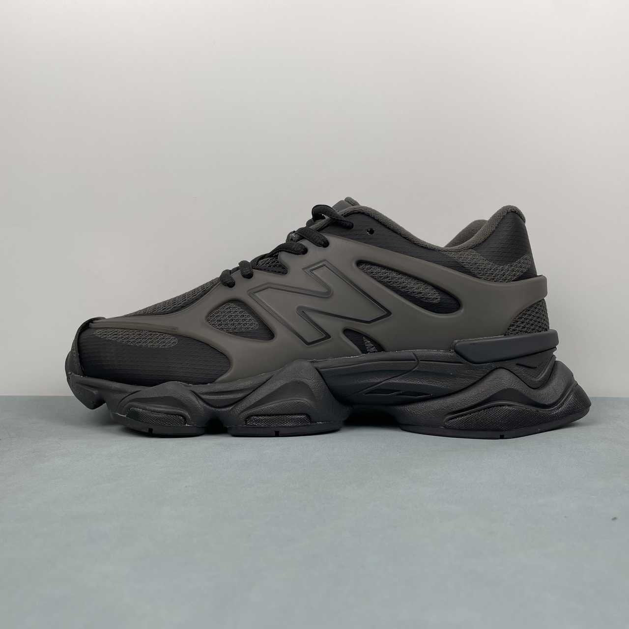 New Balance 9060 Black Cement