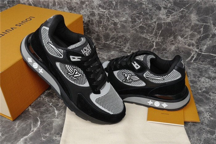 Louis Vuitton Run Away Black