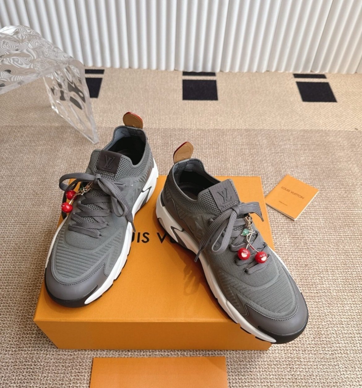 Louis Vuitton Runner Tatic Grey/White