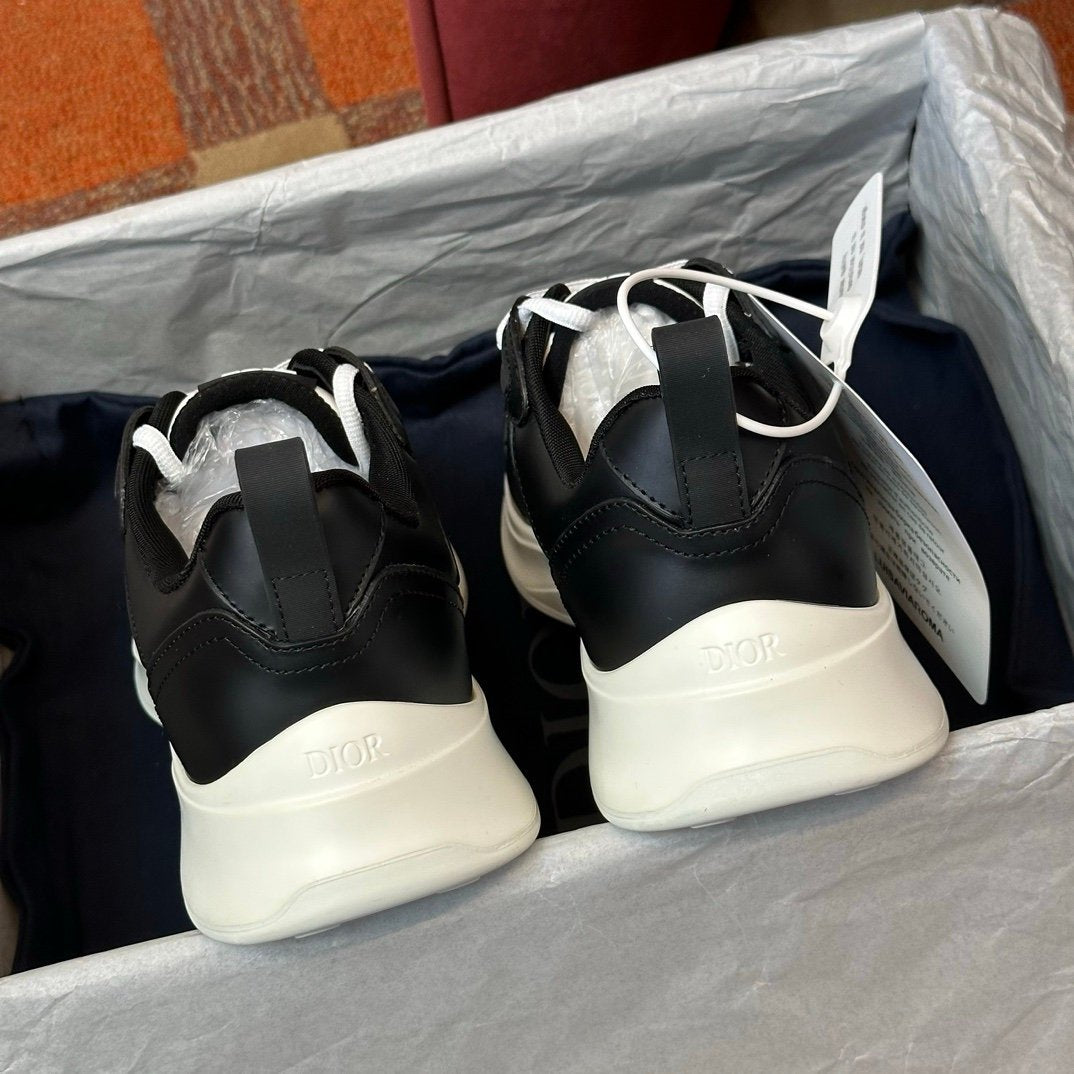 Dior B25 Oblique Black Leather White