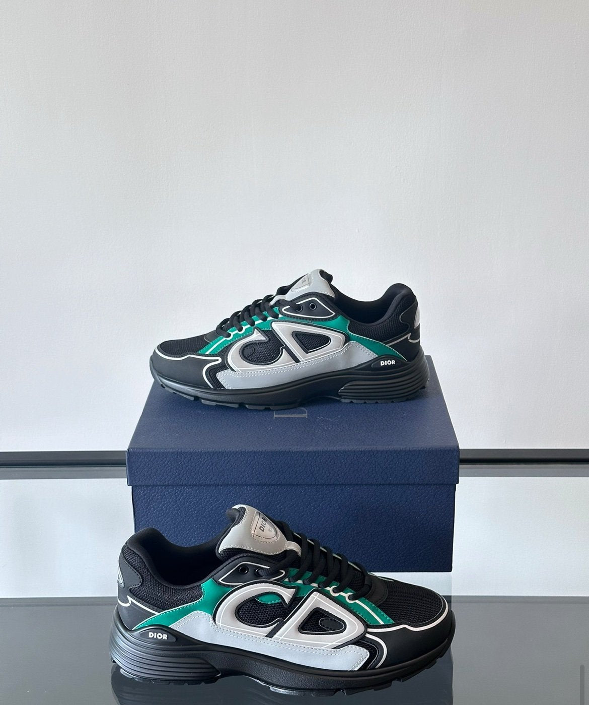 Dior B30 Reflective Green/Black Silver Grey