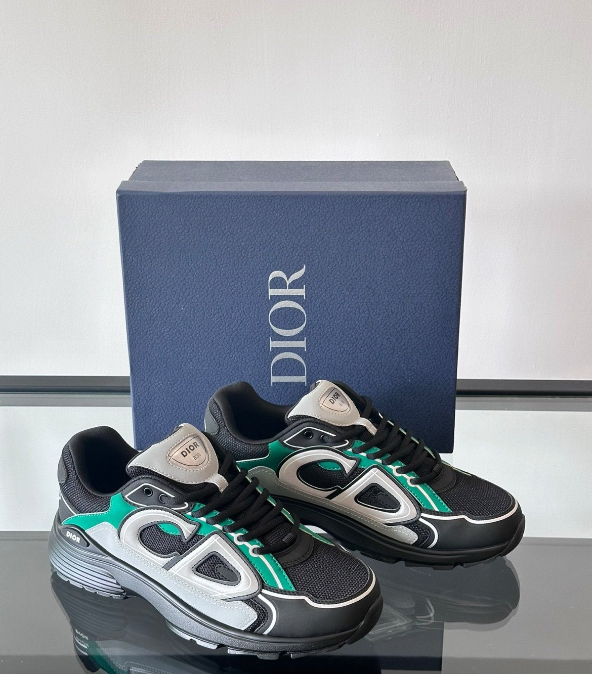 Dior B30 Reflective Green/Black Silver Grey