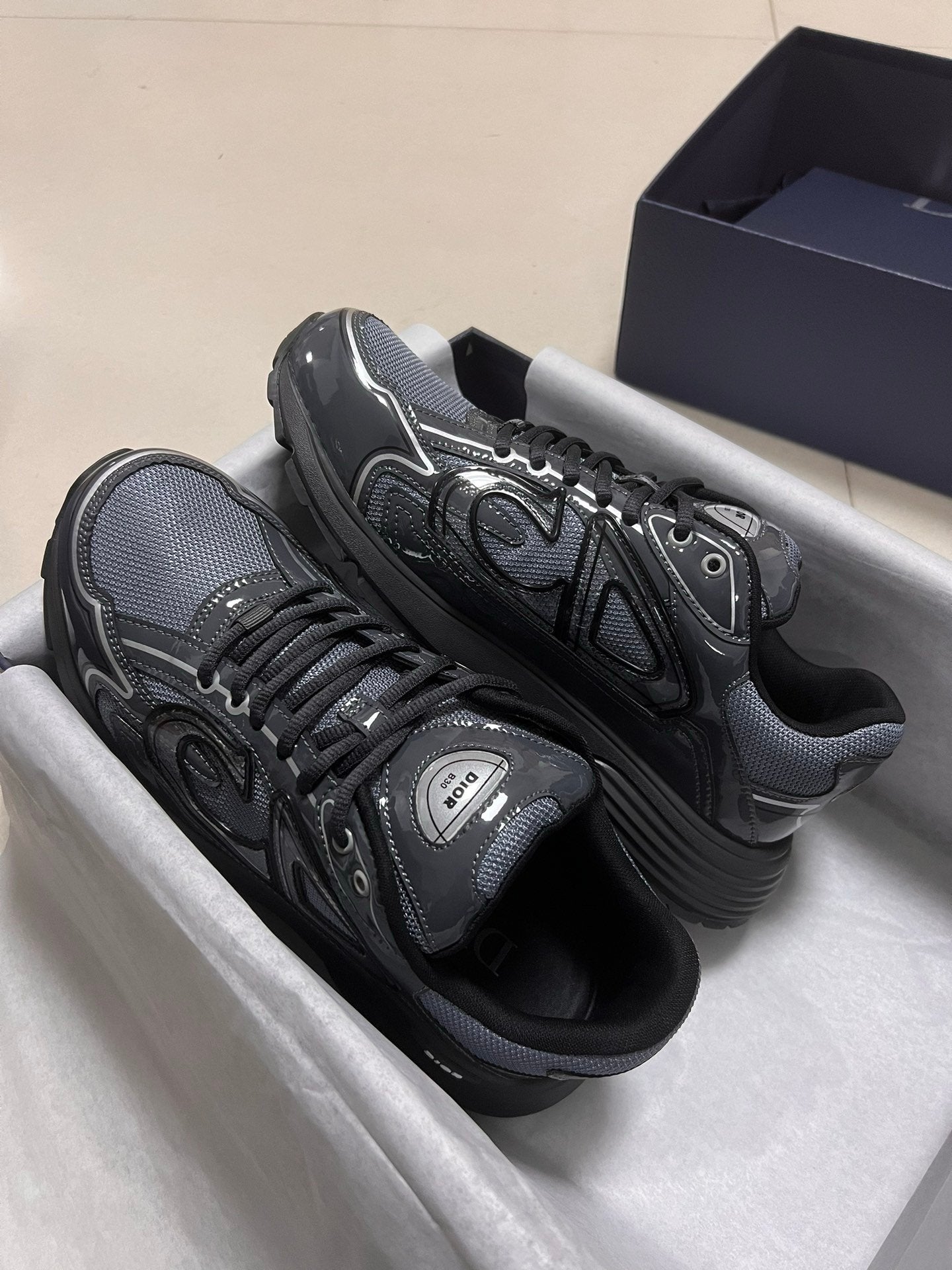Dior B30 Reflective Patent Grey