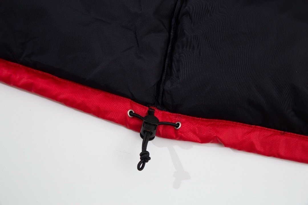 The North Face 1996 Retro Nuptse Jack Red/Black