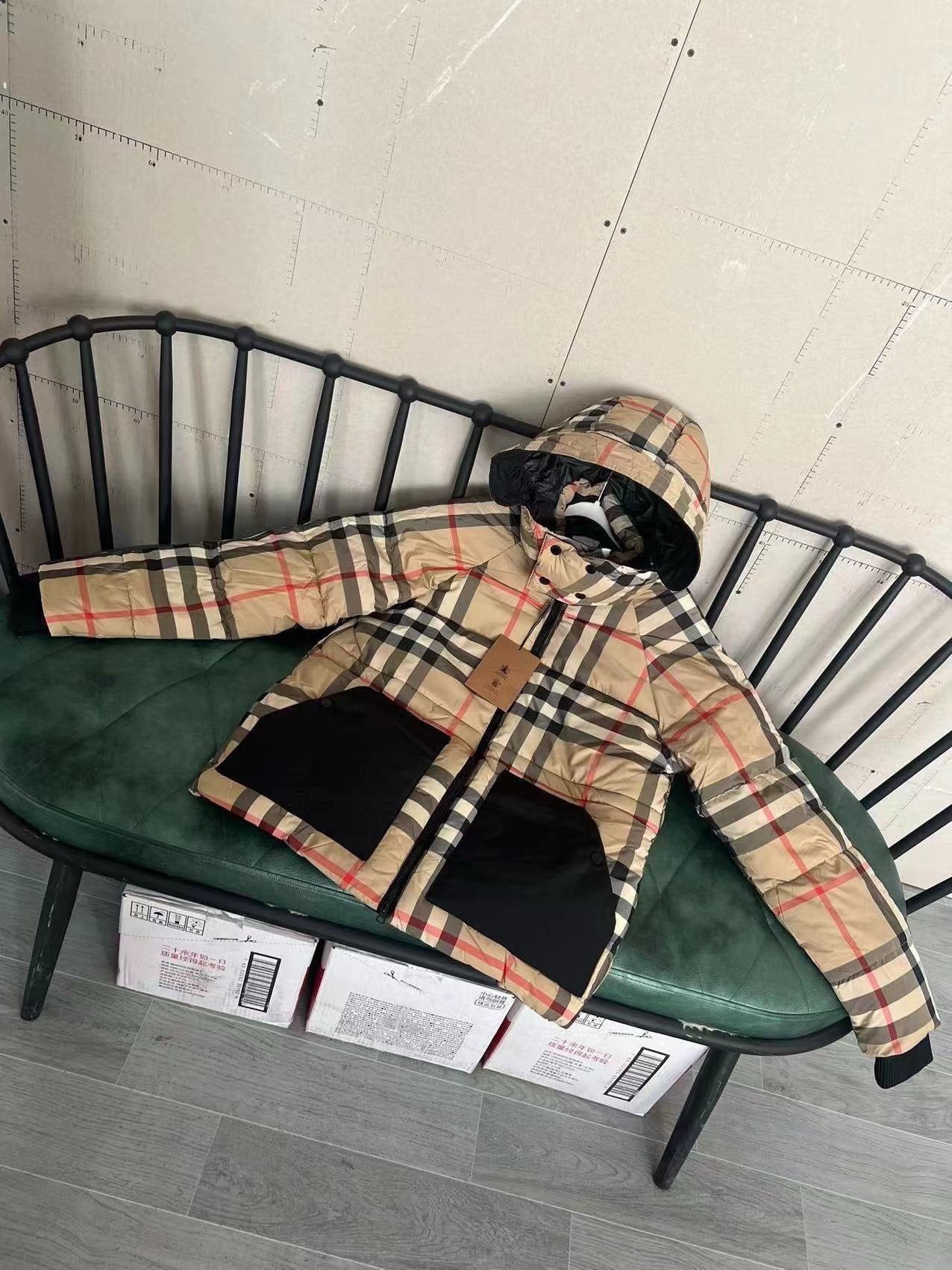 Burberry Vintage Check Padded Jacket