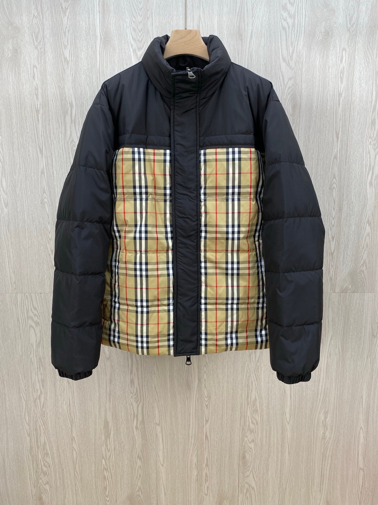 Burberry Vintage Check Oakmere Down Jacket