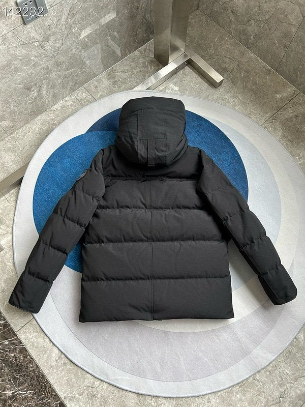 Canada Goose Wyndham Parka Black Label