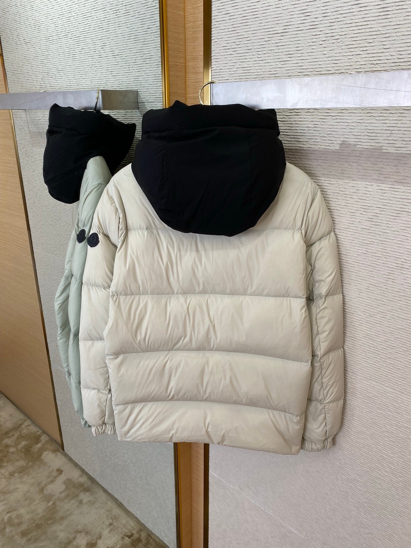 Moncler Madeira Down Jacket White/Black