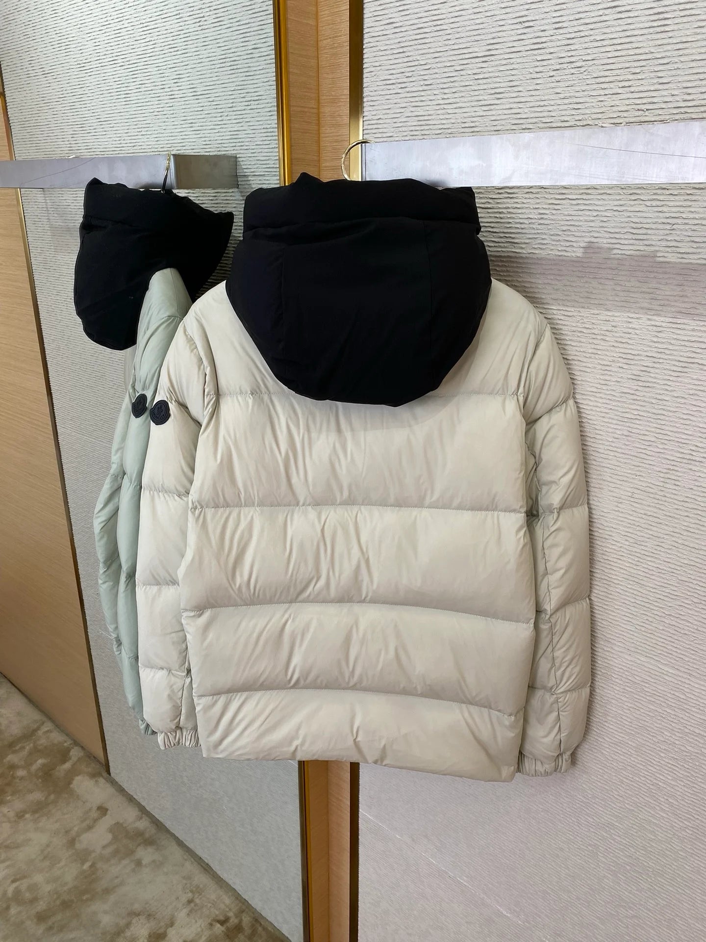 Moncler Madeira Down Jacket White/Black
