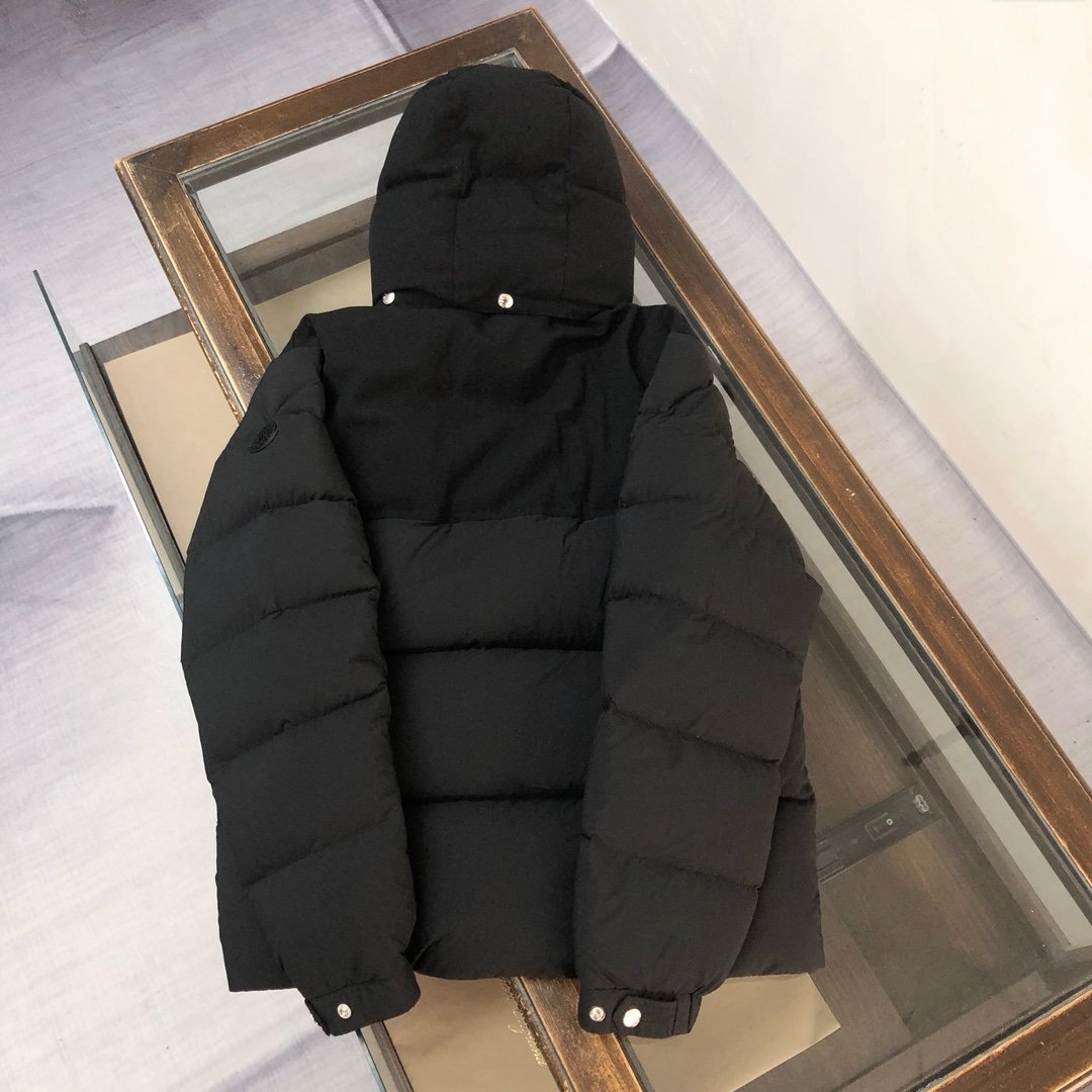 Moncler Musalla Short Down Jacket Black