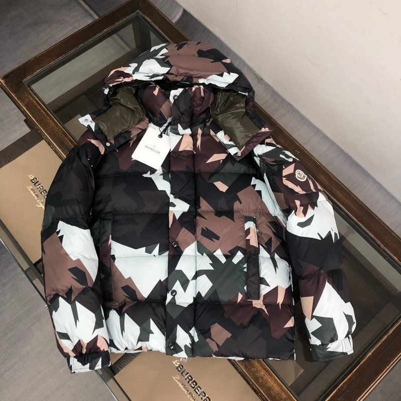 Moncler Mosa Hooded Puffer Jacket Green