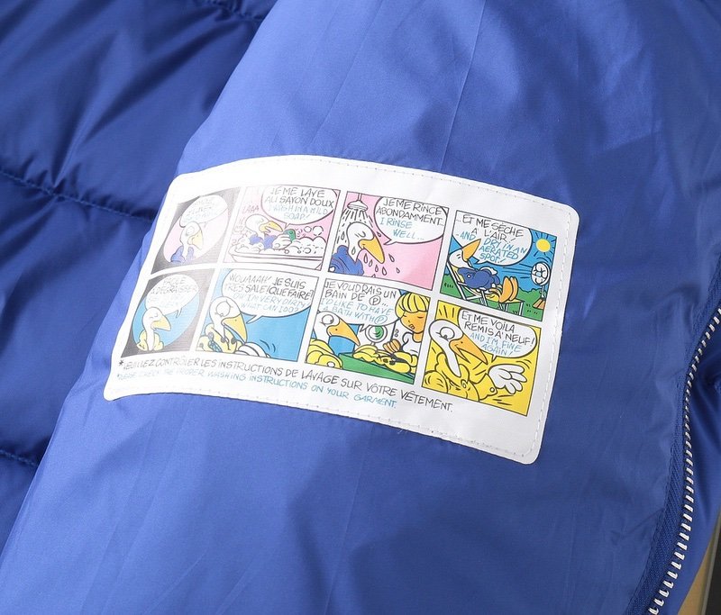 Moncler Poirier Down Jacket Blue/White