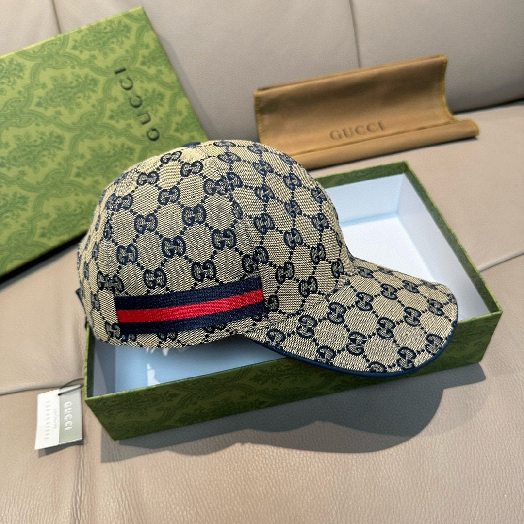 Gucci GG Canvas Baseball Cap Grey
