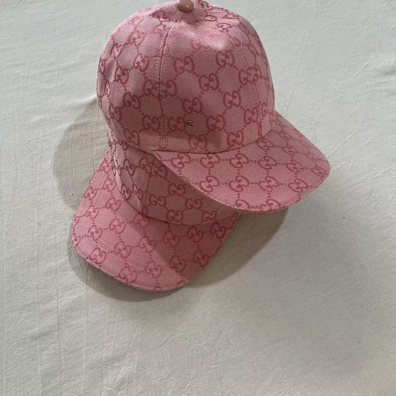 Gucci GG Canvas Baseball Cap Pink