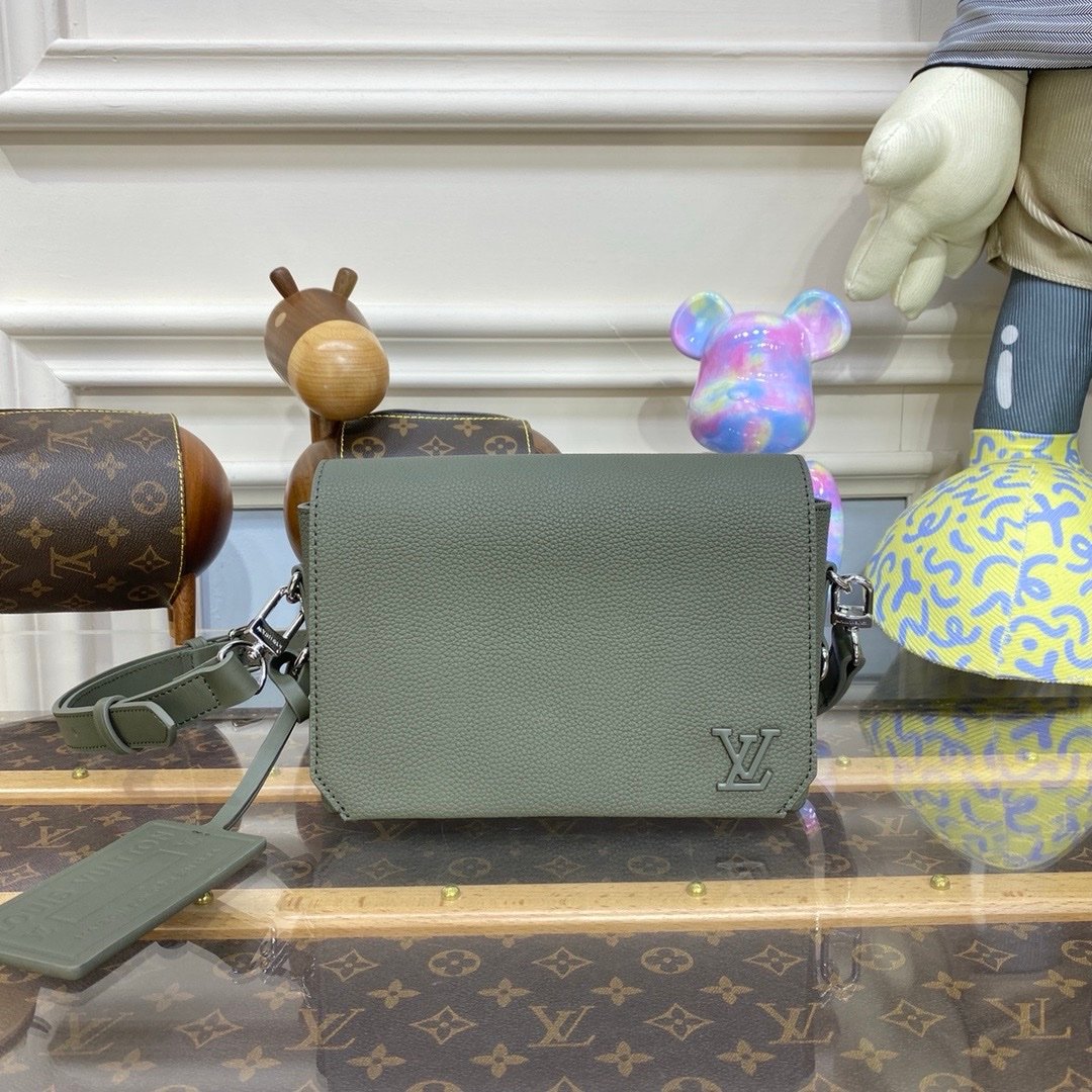 Louis Vuitton Fastline LV Aerogram Bag Khaki Green