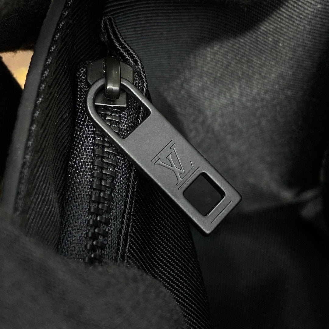 Louis Vuitton Fastline LV Aerogram Bag Black