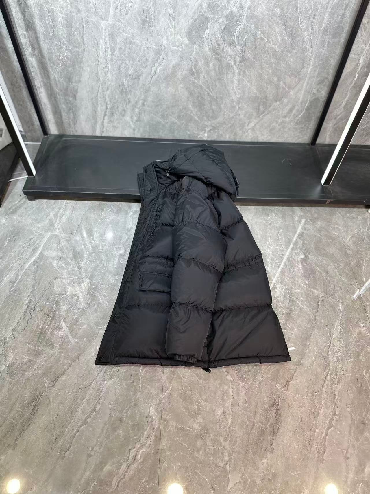 Burberry Haworth Mid Length Down Jacket Black