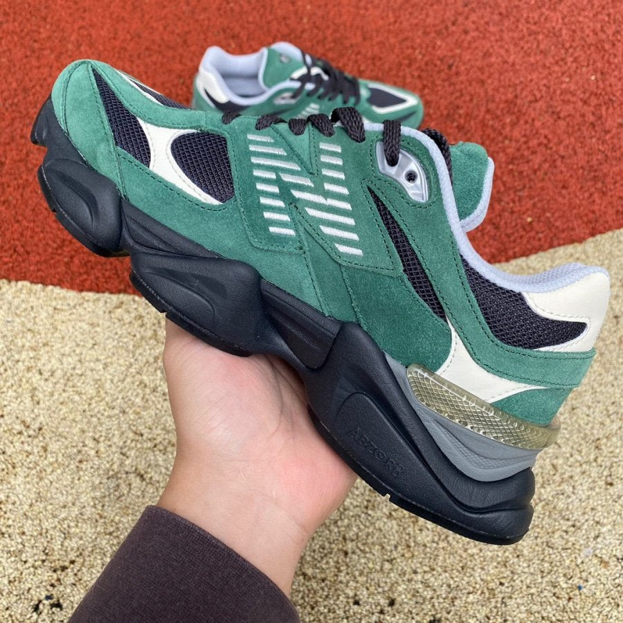 New Balance 9060 Forest Green