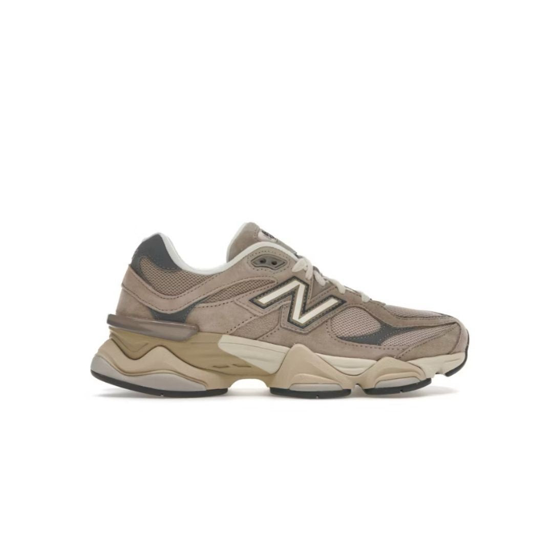 New Balance 9060 Driftwood Castlerock