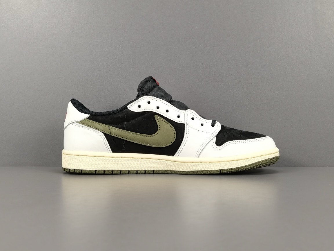 Jordan 1 Retro Low OG SP
Travis Scott Olive