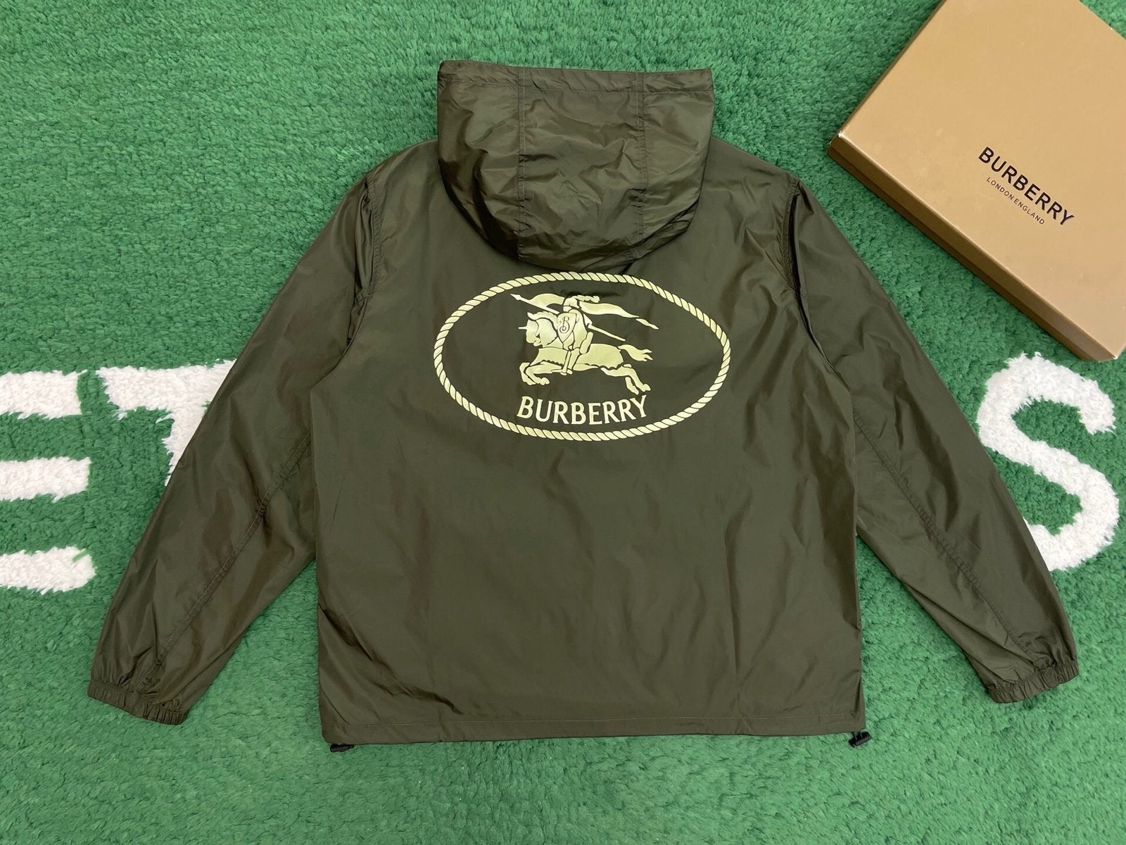 Burberry Green Light Jacket Newport