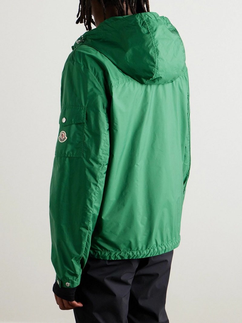 Moncler Etiache Jacket Logopatch In Green