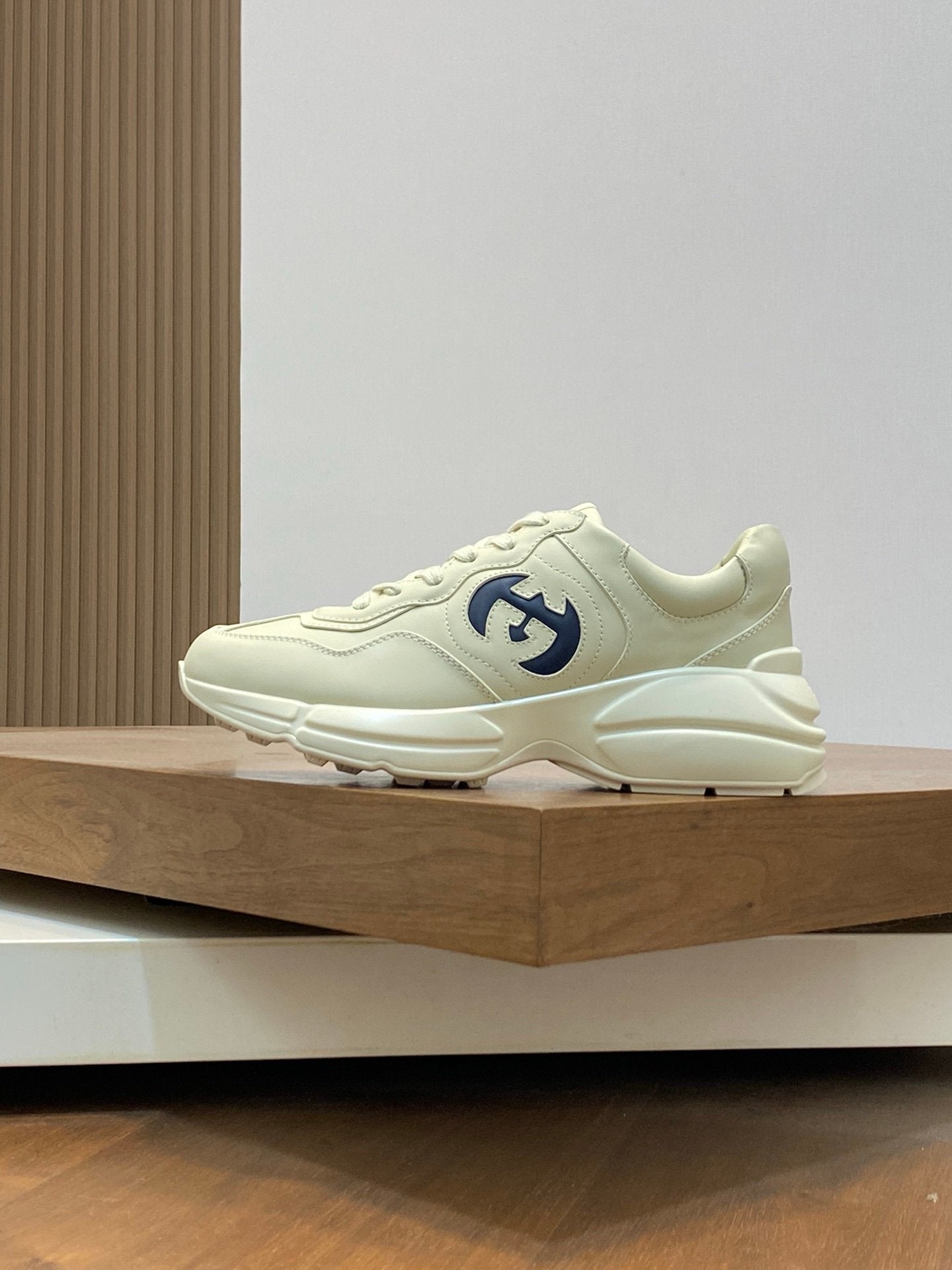 Gucci Rhyton Interlocking G White/Black