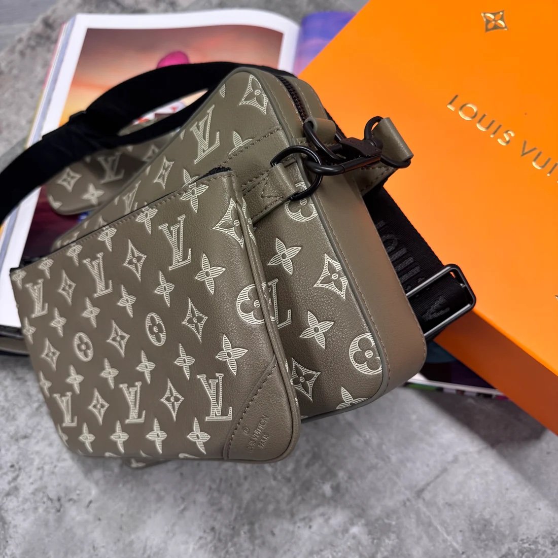 Louis Vuitton Trio Messenger Bag Monogram Khaki
