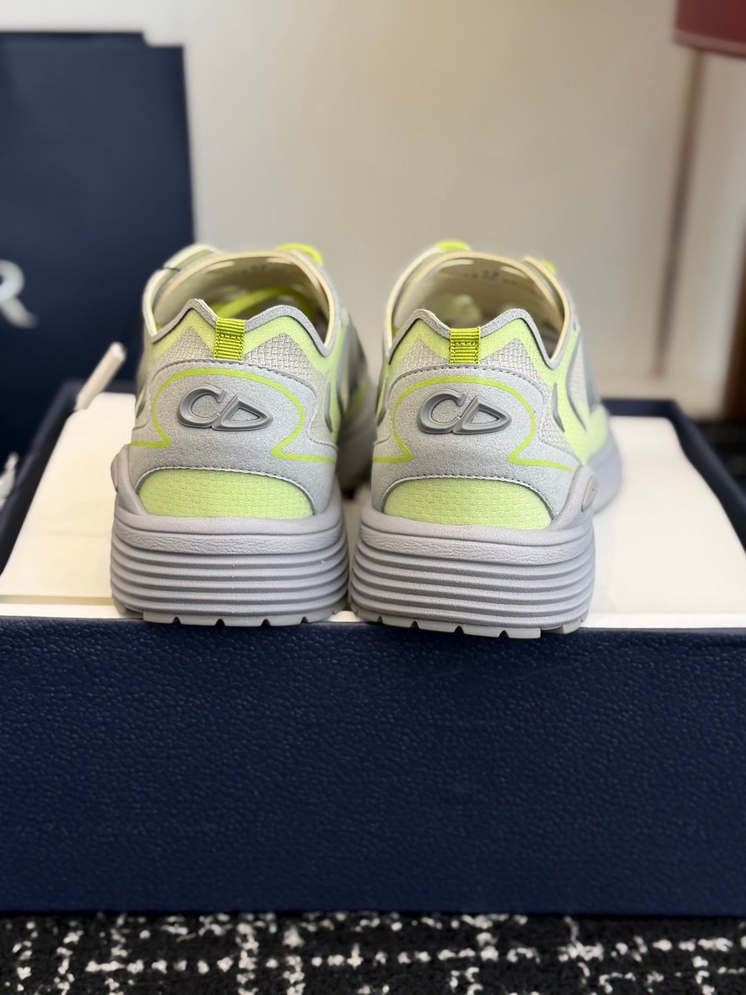 Dior B30 Countdown Tech Yellow/White Semi Transparant