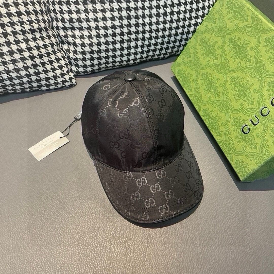 Gucci GG Ripstop Baseball Cap In Black