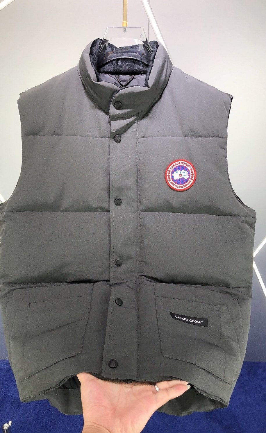 Canada Goose Freestyle Down Bodywarmer In Grey