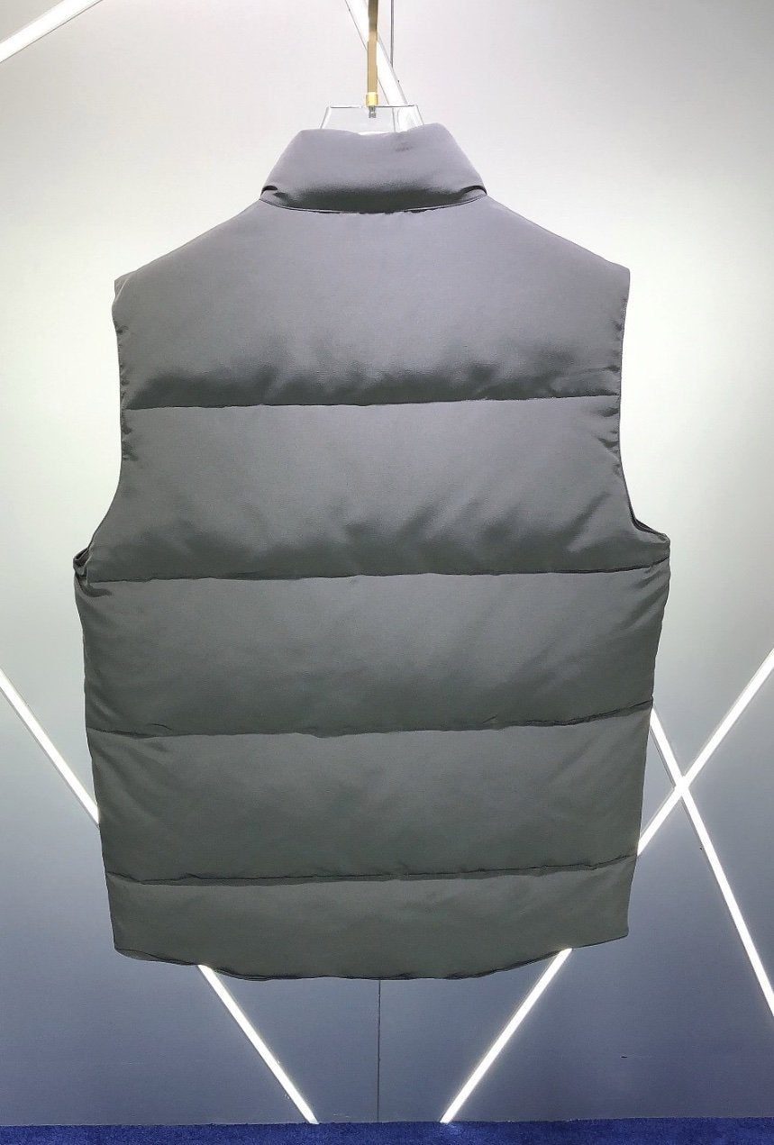 Canada Goose Freestyle Down Bodywarmer In Grey