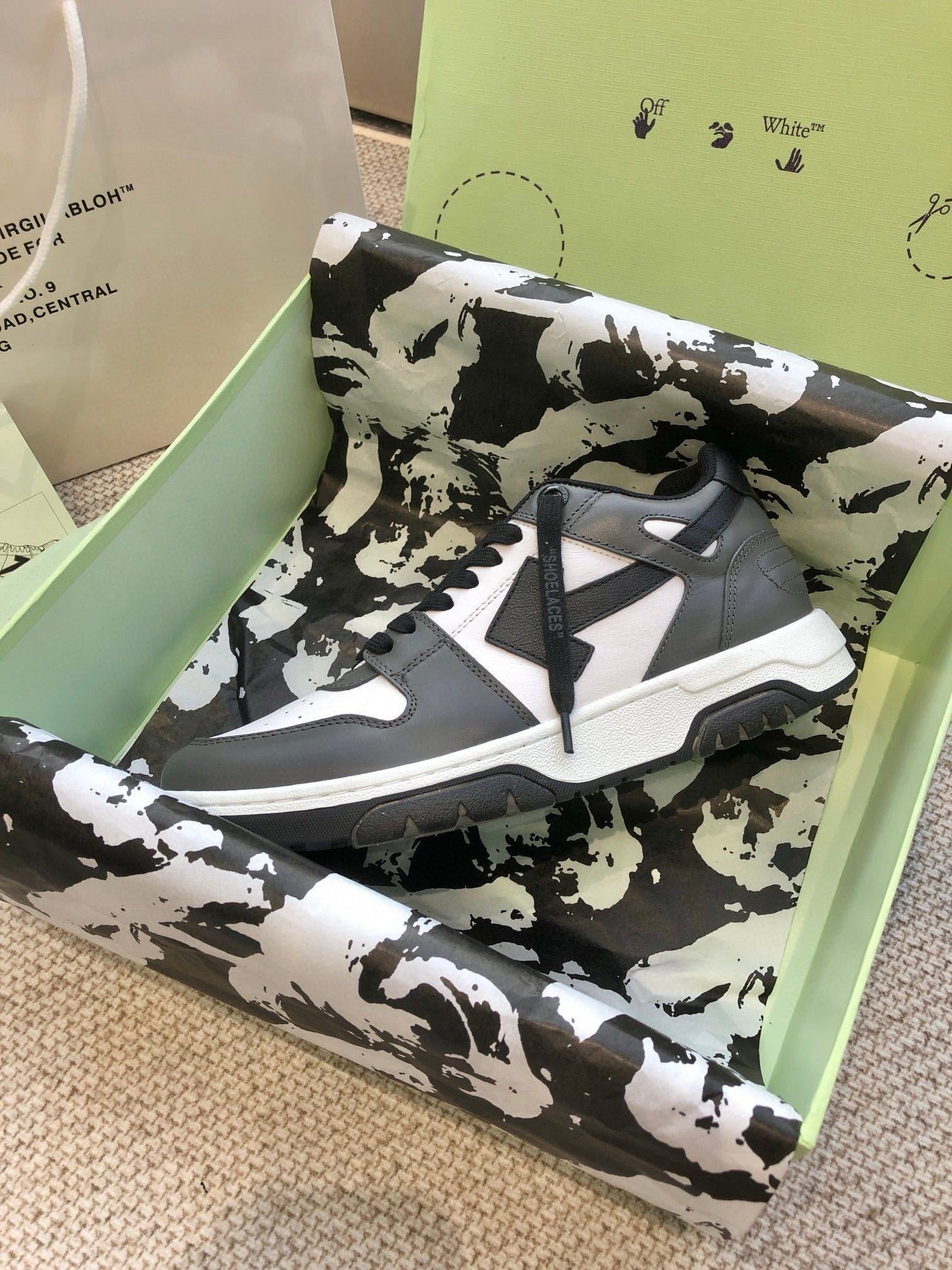 Off-White Out Of Office Low Top Dark Grey/Black and White
