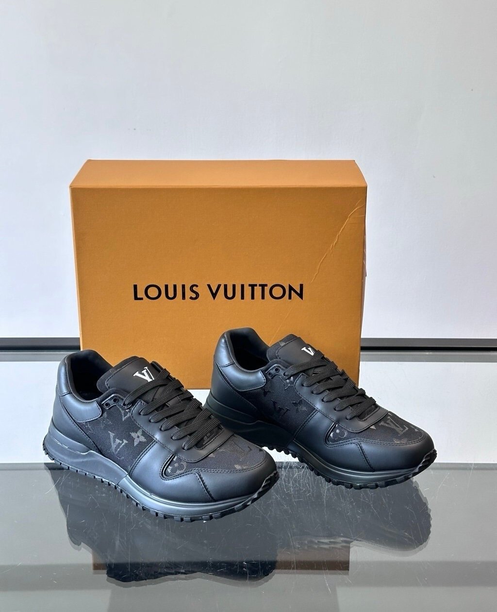 Louis Vuitton Run Awat Sneaker Black/Black