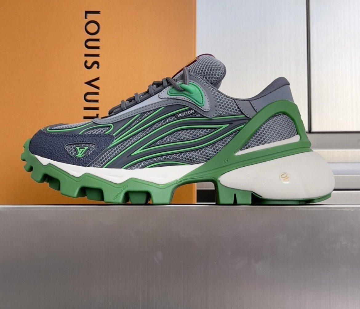 Louis Vuitton Summit Sneaker Grey/Green