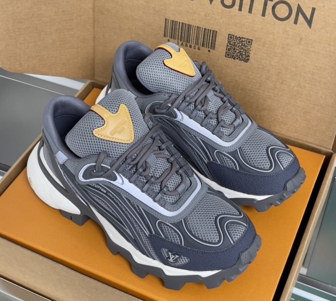 Louis Vuitton Summit Sneaker Grey/White
