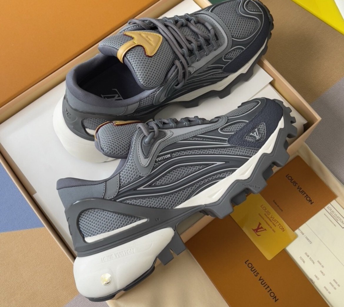 Louis Vuitton Summit Sneaker Grey/White